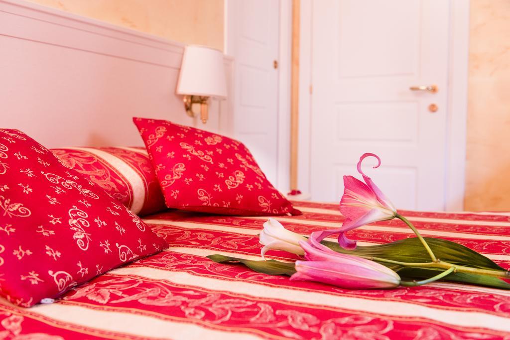 Bed and Breakfast Domus Trevi Roma Exterior foto